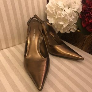 Nine West bronze heels